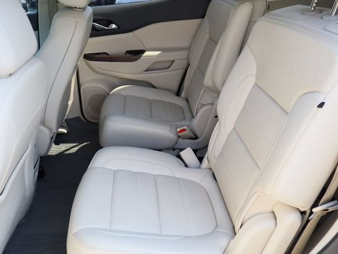 Certified 2023 GMC Acadia Denali w/ Denali Ultimate Package FWD image 27