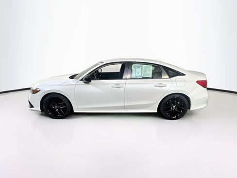 Used 2023 Honda Civic Sport image 8