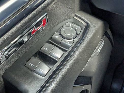 Used 2024 GMC Sierra 1500 AT4 image 22
