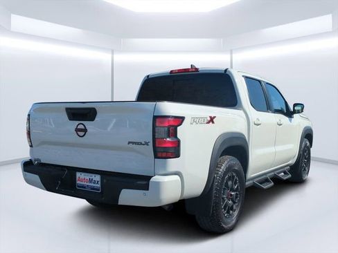 Used 2023 Nissan Frontier Pro-X w/ Pro-X Premium Package RWD image 3