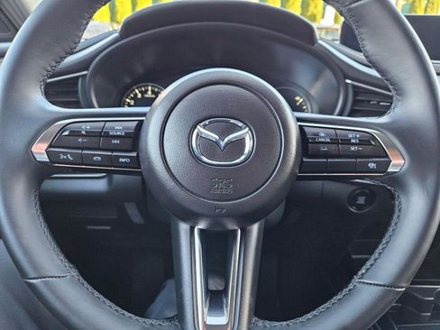 Certified 2025 MAZDA CX-30 AWD 2.5 S w/ Select Sport Pkg image 17