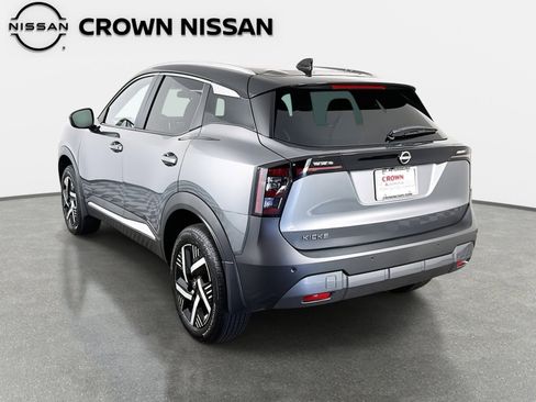New 2026 Nissan Kicks SV image 5