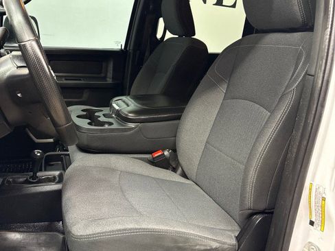 Used 2021 RAM 3500 Tradesman w/ Chrome Appearance Group image 29