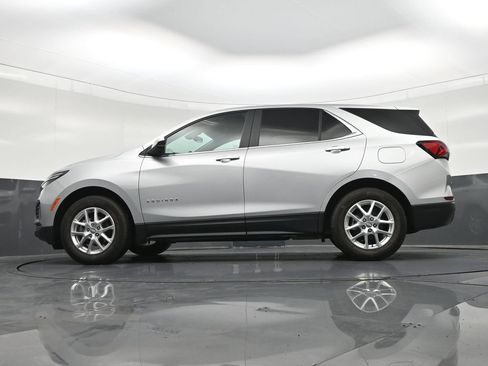 Used 2022 Chevrolet Equinox LT FWD image 24