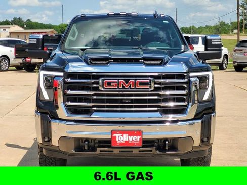 Used 2026 GMC Sierra 3500 SLT w/ SLT Premium Package AWD/4WD image 3