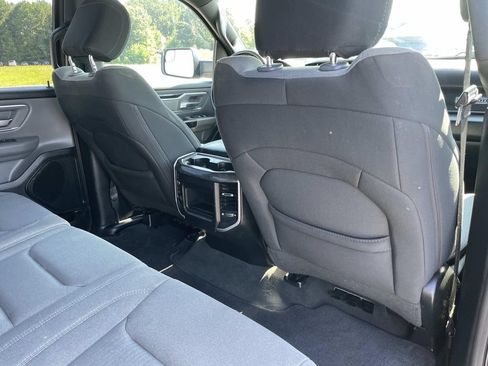 Used 2021 RAM 1500 Big Horn AWD/4WD image 28