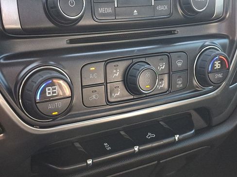 Used 2015 Chevrolet Silverado 1500 LT image 16