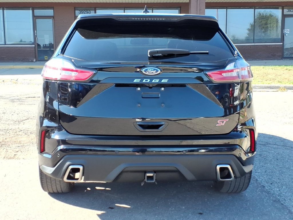 Used 2024 Ford Edge ST w/ Equipment Group 401A AWD/4WD image 4