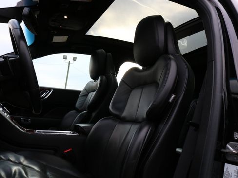 Used 2020 Lincoln Continental Reserve image 26