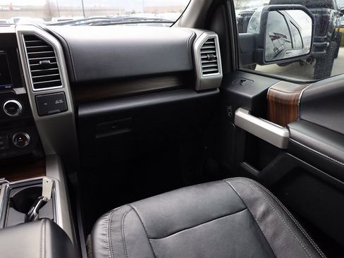 Used 2015 Ford F150 Lariat w/ Equipment Group 502A Luxury image 20