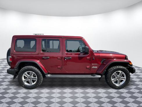 Used 2021 Jeep Wrangler Unlimited Sahara w/ Uconnect 4C Nav & Sound Group image 2