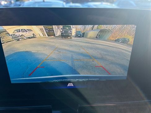 Used 2025 Chevrolet TrailBlazer LT image 17