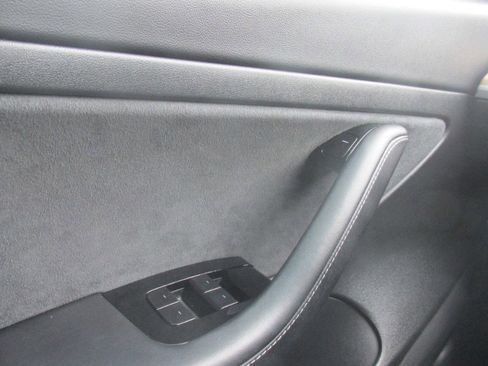 Used 2020 Tesla Model 3 image 47