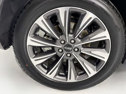 Used 2022 Lincoln Corsair Reserve w/ Equipment Group 201A FWD image 33