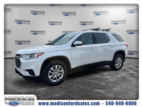 Used 2020 Chevrolet Traverse LT image 1
