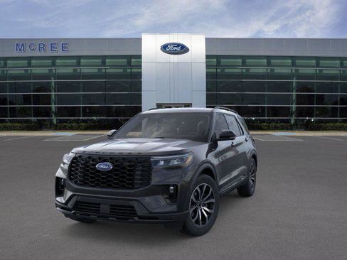 New 2026 Ford Explorer ST-Line w/ Premium Package image 2