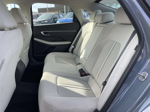 Certified 2024 Hyundai Sonata SEL FWD image 3