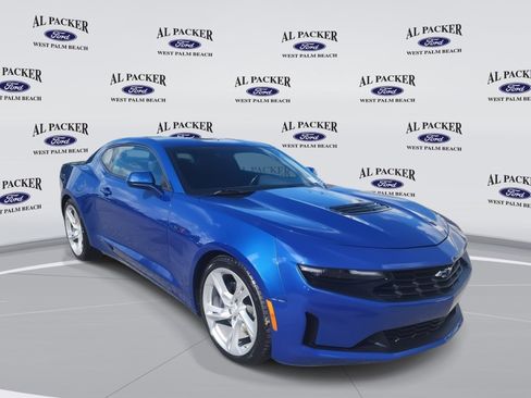Used 2021 Chevrolet Camaro LT image 7