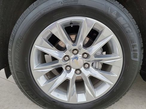 Certified 2021 Chevrolet Suburban Premier image 21