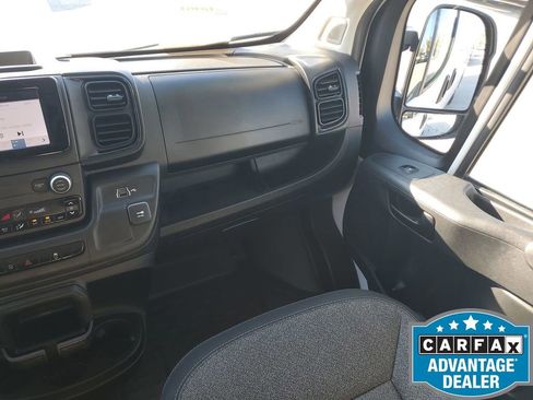 Used 2024 RAM ProMaster 2500 image 12