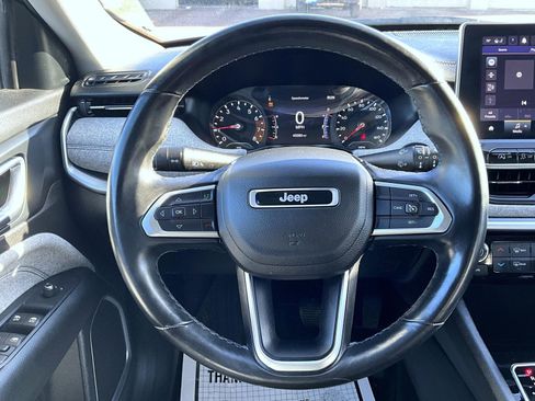 Certified 2022 Jeep Compass Latitude w/ Convenience Group image 13