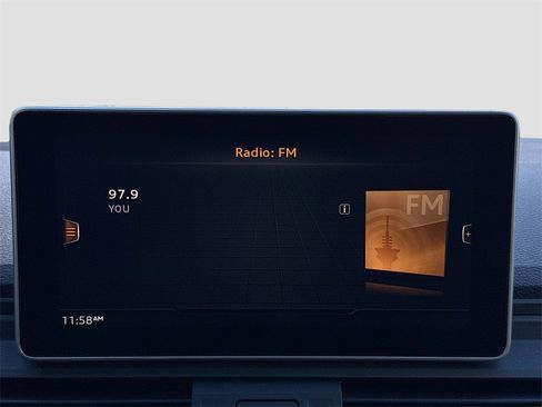 Used 2018 Audi SQ5 Prestige image 16