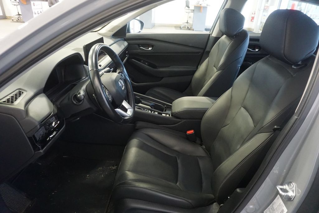 Used 2024 Honda Accord Touring image 22
