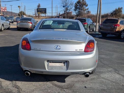 Used 2005 Lexus SC 430 Convertible image 9