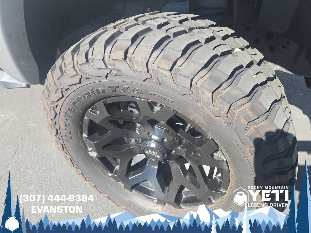 Used 2022 Ford F150 Lariat w/ Equipment Group 502A High AWD/4WD image 9