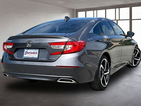 Used 2019 Honda Accord Sport image 6