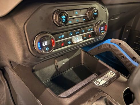 Used 2023 Ford Bronco Black Diamond AWD/4WD image 27
