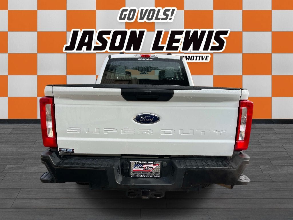 Used 2026 Ford F250 XL AWD/4WD image 4