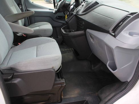 Used 2015 Ford Transit 250 130 Low Roof w/ Exterior Upgrade Package RWD image 8