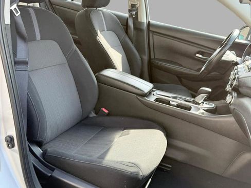 Used 2022 Nissan Sentra SV image 31