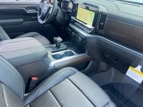 New 2026 Chevrolet Silverado 1500 High Country image 12