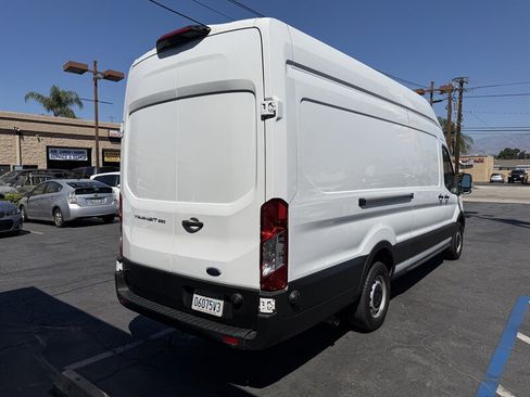 Used 2023 Ford Transit 250 148 High Roof Extended w/ Load Area Protection Package RWD image 7