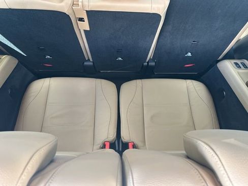 Used 2024 Mercedes-Benz GLS 580 4MATIC image 30