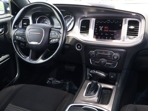 Used 2023 Dodge Charger SXT RWD image 10