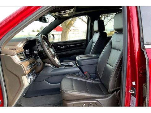 Used 2023 GMC Yukon XL Denali w/ Max Trailering Package image 27