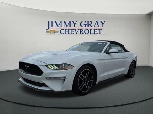 Used 2020 Ford Mustang Premium image 1