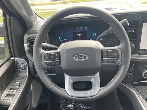 New 2026 Ford F250 Lariat w/ Lariat Ultimate Package AWD/4WD image 24