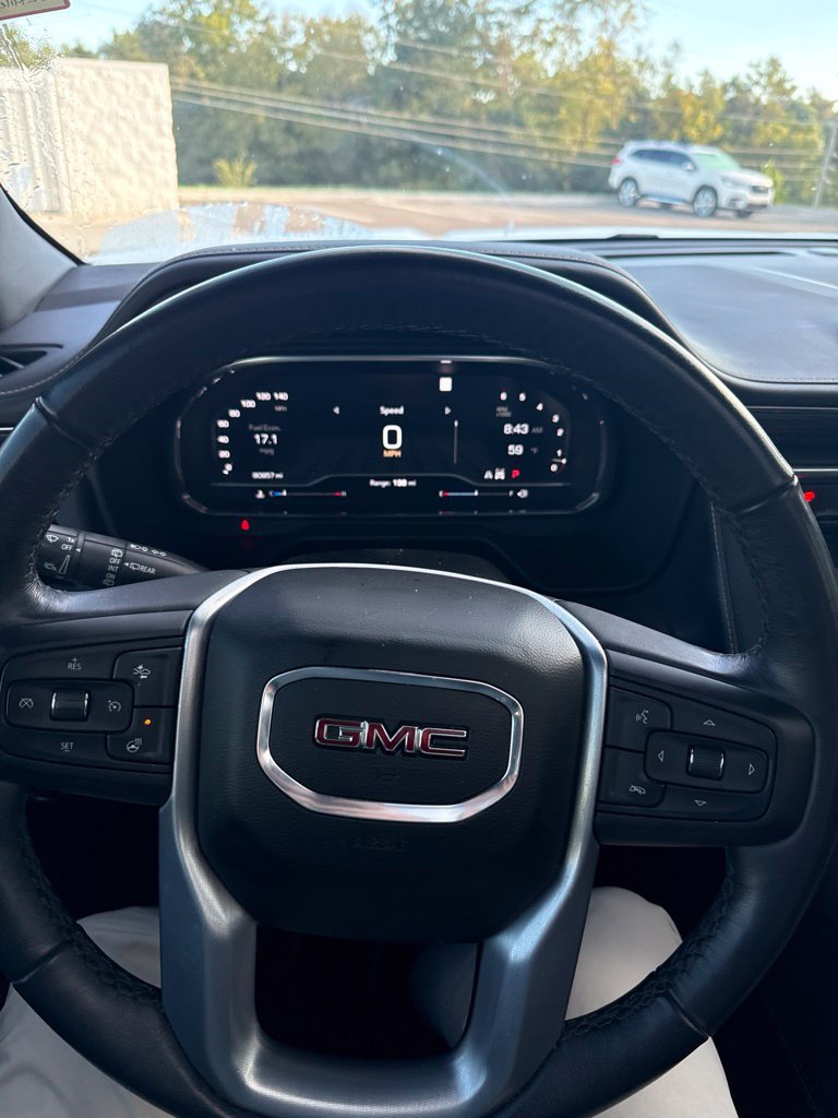 Used 2022 GMC Yukon SLT w/ SLT Premium Package AWD/4WD image 7