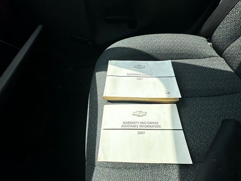 Used 2007 Chevrolet Silverado 1500 W/T image 26