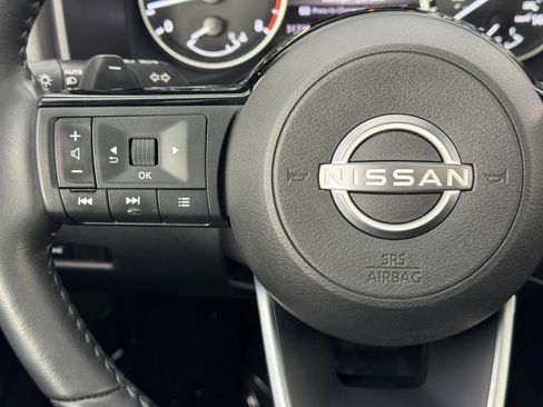 Used 2023 Nissan Rogue SV w/ SV Premium B Package AWD/4WD image 20