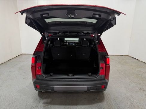 New 2026 Jeep Cherokee Overland w/ Advanced Pro Tech Group AWD/4WD image 8
