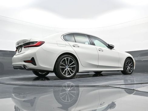 Used 2022 BMW 330i xDrive 330i xDrive w/ Premium Package 2 image 27