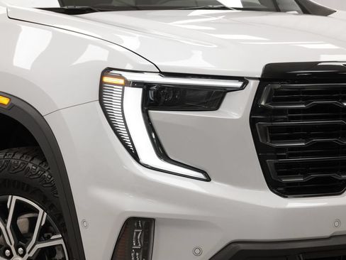 Certified 2024 GMC Acadia AT4 w/ Super Cruise Package AWD/4WD image 37