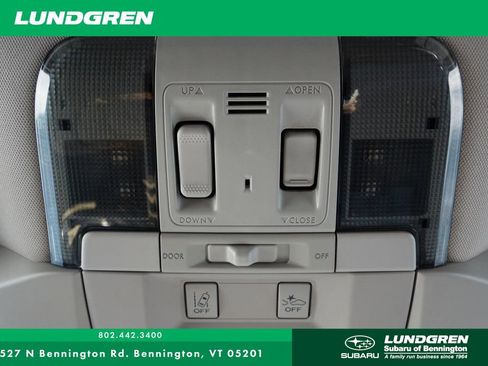 Used 2014 Subaru Outback 3.6R Limited image 38