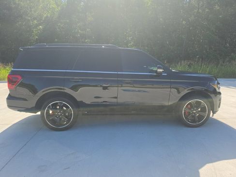 Used 2023 Ford Expedition Limited AWD/4WD image 6