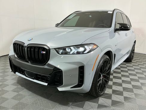 Used 2026 BMW X5 M60i AWD/4WD image 2